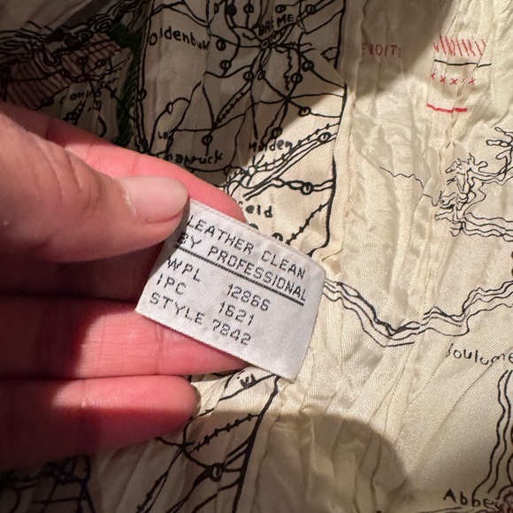 Vintage Brown Leather Jacket - Picture 5 of 13